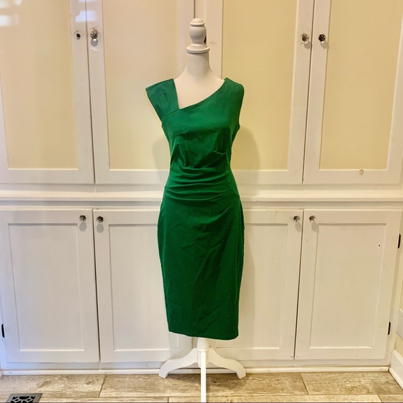 Muxxn Dresses & Skirts - Muxxn boutique emerald green dress